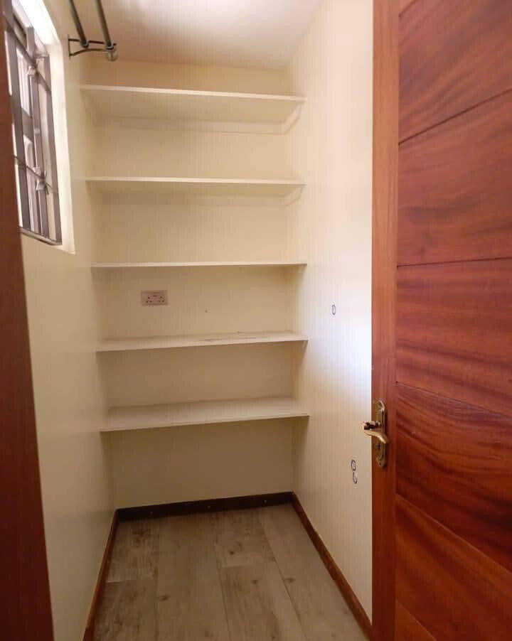 4BR Garden Home with Parking