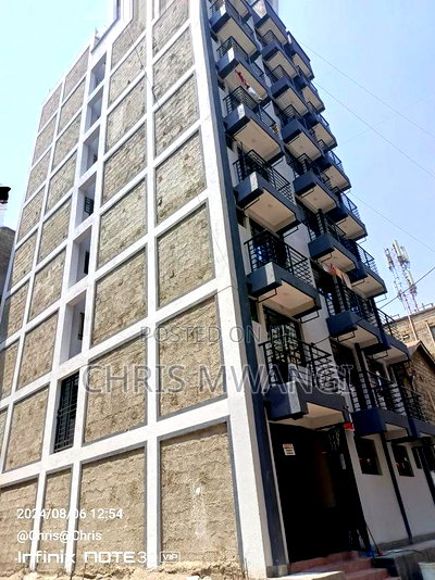 Furnished 1bdrm Block of Flats in Hillview Estate for sale - Image 2