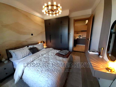 One Bedroom Modern Apartment - Image 4