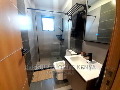 One Bedroom Modern Apartment - Image 5