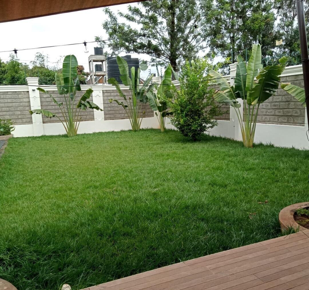 4BR All-Ensuite Townhouse with Study & DSQ - Kahawa Sukari