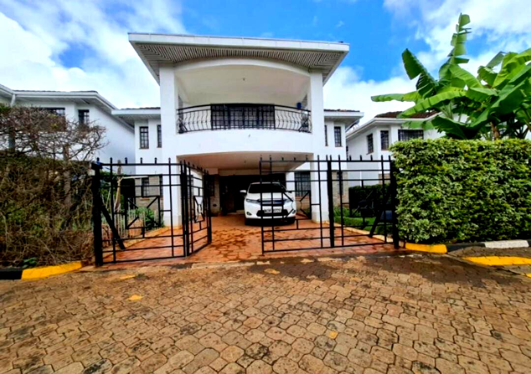 4-Ensuite Townhouse with Pool & Gym in Brookside - Westlands