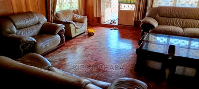 4bdrm Bungalow in Kimumu for Sale - Image 11
