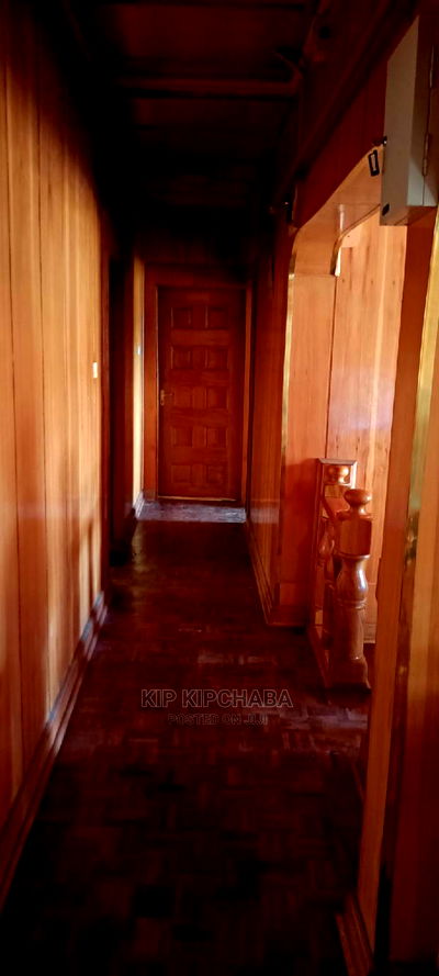 4bdrm Bungalow in Kimumu for Sale - Image 4
