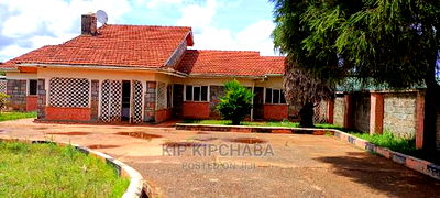 4bdrm Bungalow in Kimumu for Sale - Image 1