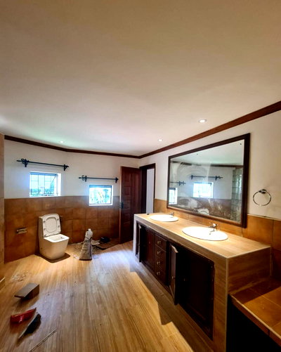 2.8 Acre Garden Estate for Rent