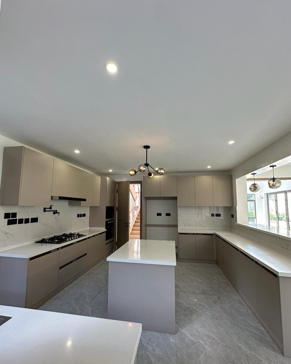 Garden Villa in 6-Unit Gated Enclave - Lavington