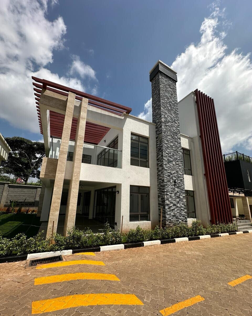 Garden Villa in 6-Unit Gated Enclave - Lavington