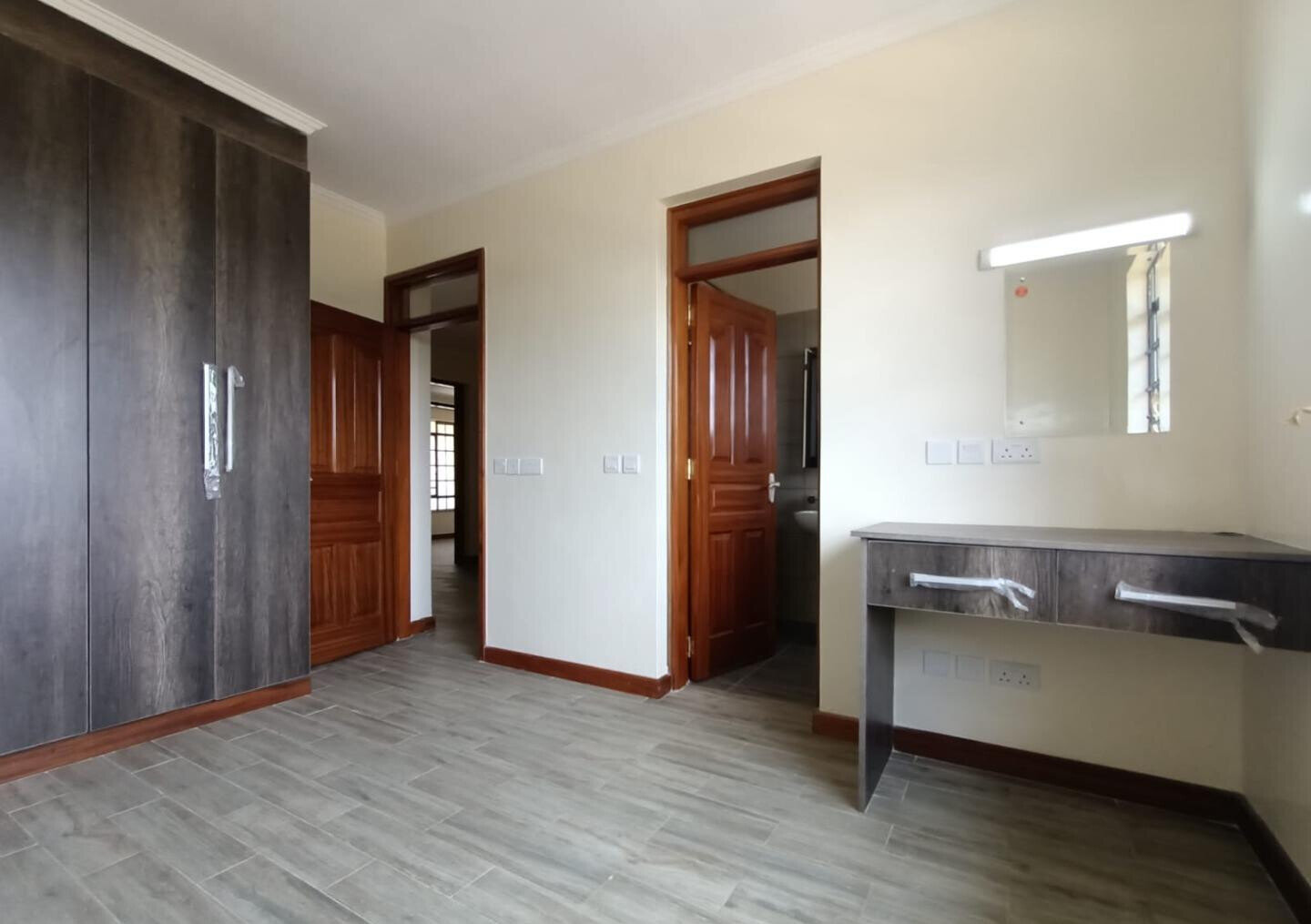 5BR All-Ensuite Maisonette in Secure Gated Court - Mugutha, Ruiru