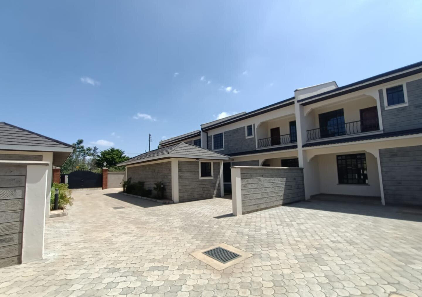 5BR All-Ensuite Maisonette in Secure Gated Court - Mugutha, Ruiru