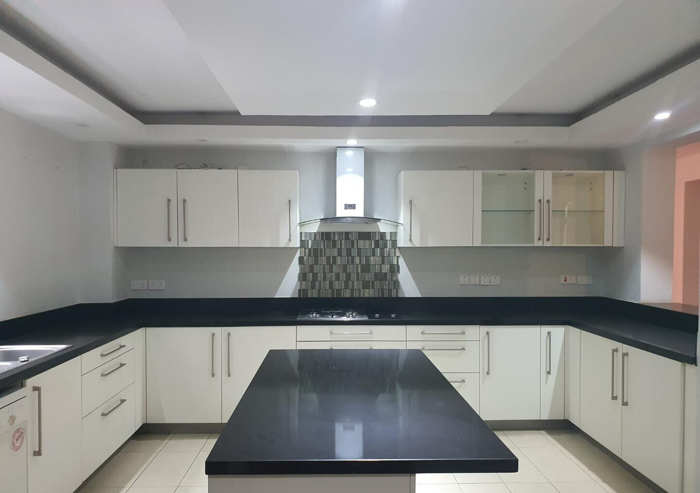 5-Ensuite Townhouse with Study & Backup Power - Lower Kabete