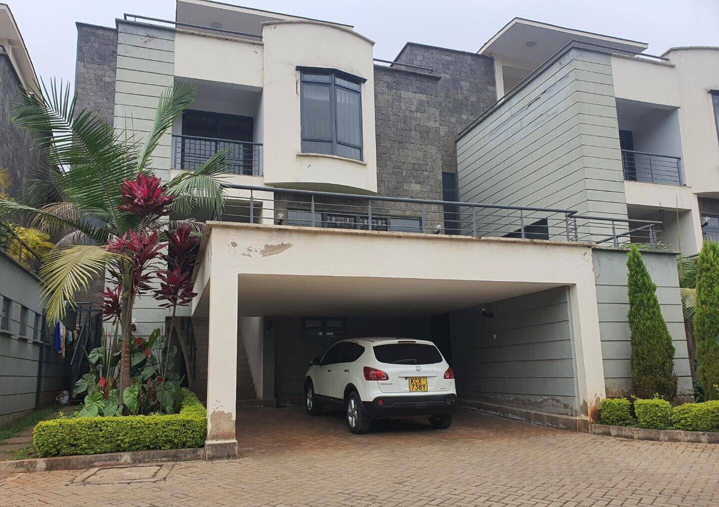 5-Ensuite Townhouse with Study & Backup Power - Lower Kabete