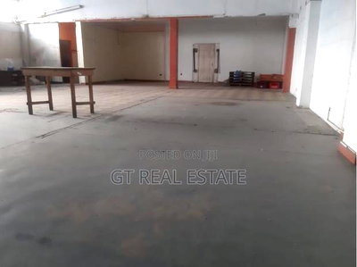 2700sqft Godown Bunyala Road - Image 4