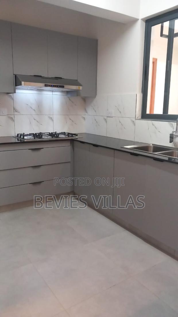 3bdrm Apartment in Parklands/Highridge for sale