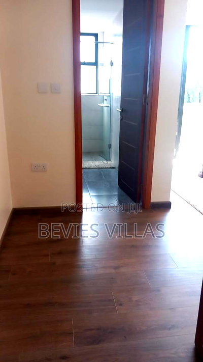 3bdrm Apartment in Parklands/Highridge for sale - Image 11