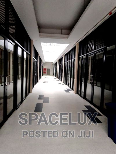 2000sqft Shop - Image 3