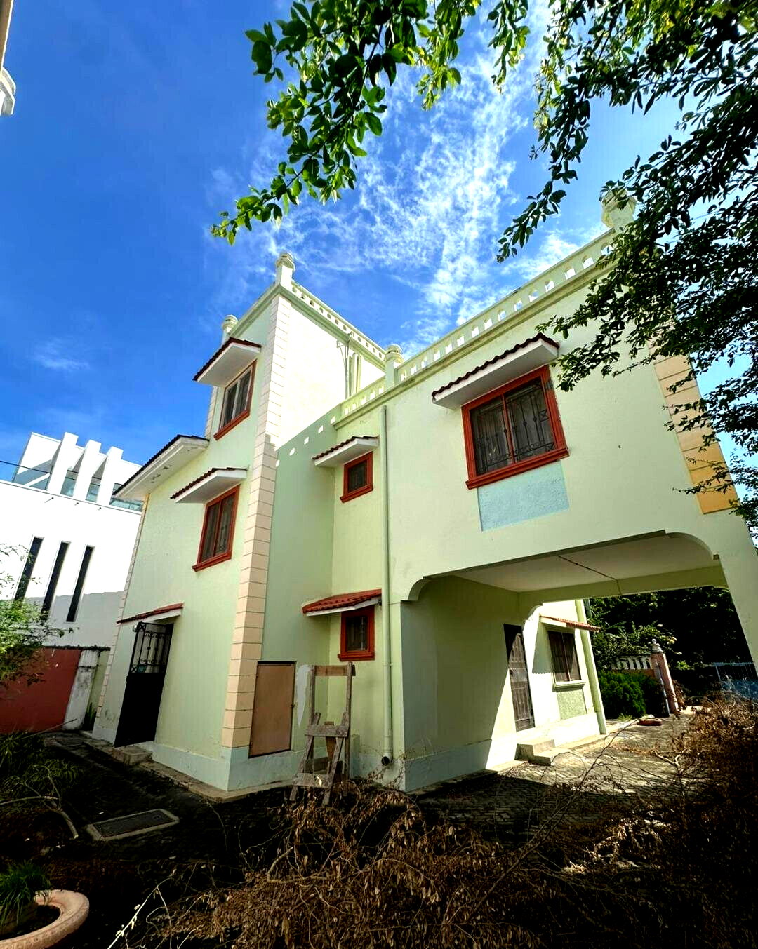 Retirement 3BR Townhouse with Own Compound - Nyali Mombasa