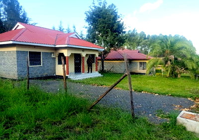 3BR Townhouse with Expansive Garden, 5 Mins from Kiserian Town