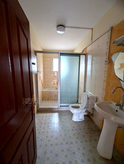 5bdrm Penthouse in Muthangari for rent - Image 7