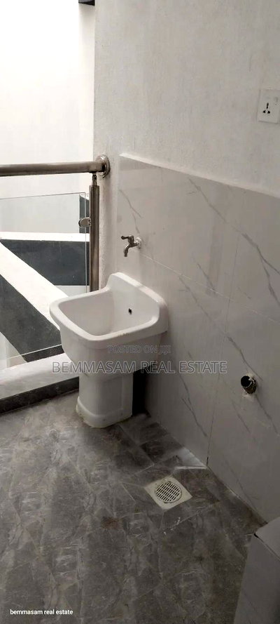 2bdrm Apartment in Westlands for rent - Image 9