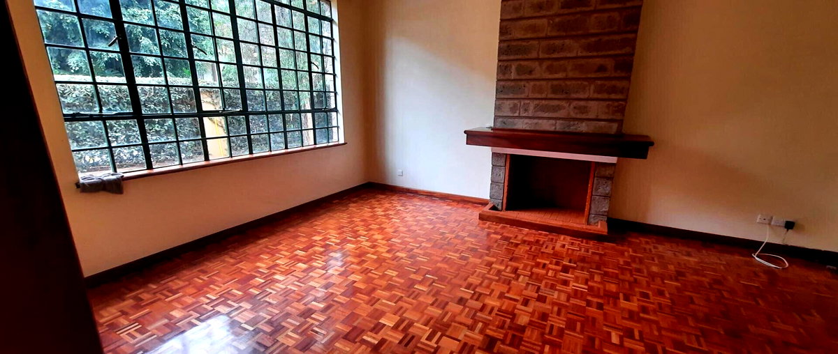 4-Ensuite Townhouse with DSQ & TV Room - Brookside, Westlands