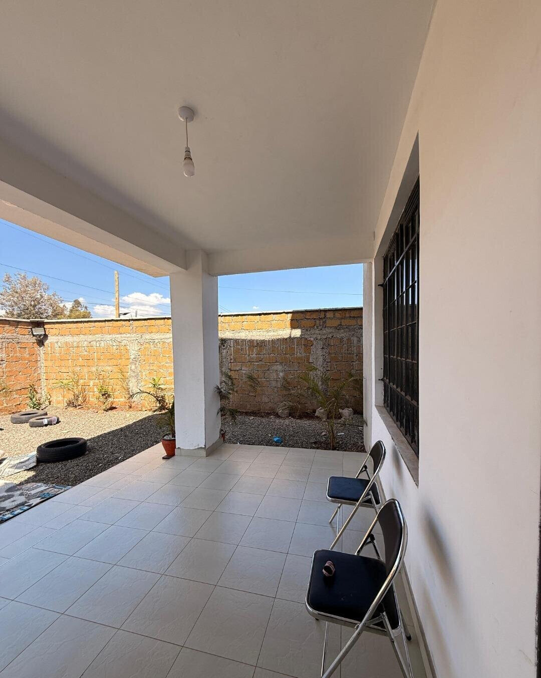 5-Bed Family Home with Wooden Floors & 30,000L Water - Ngong