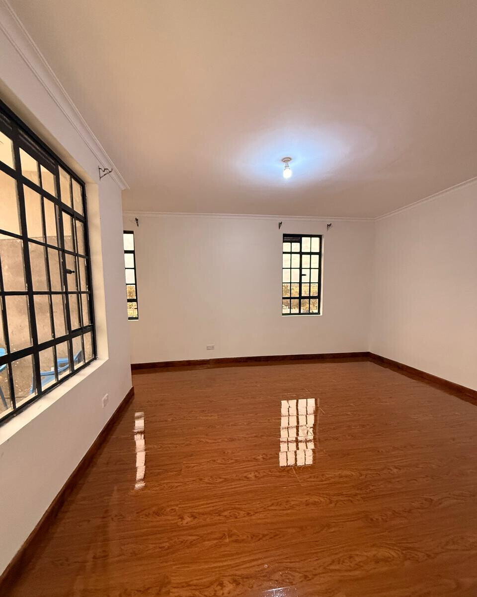 5-Bed Family Home with Wooden Floors & 30,000L Water - Ngong