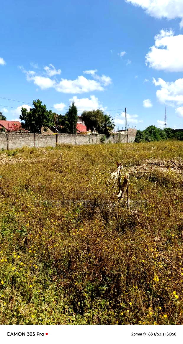 1/8 Plot Huruma Eldoret.