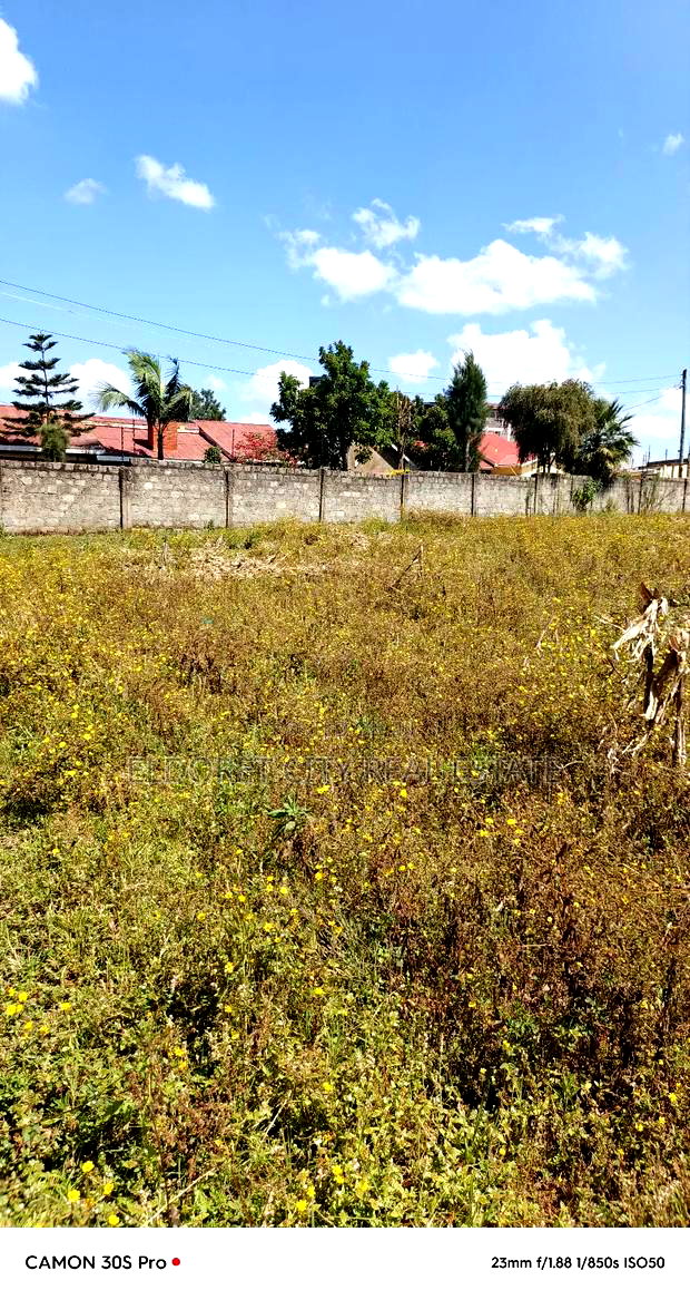 1/8 Plot Huruma Eldoret.