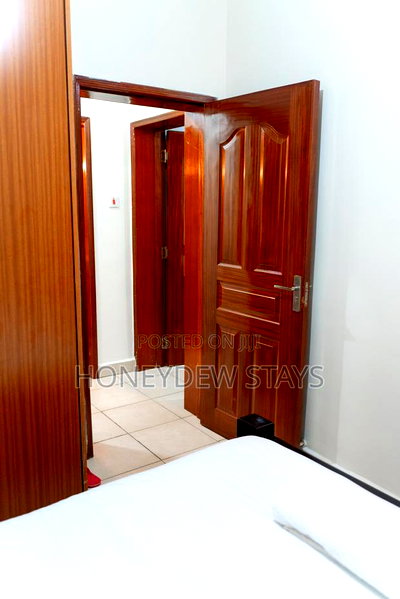 Furnished 4bdrm Apartment in Greatwall Gardens, Gateway Mall Area - Image 20