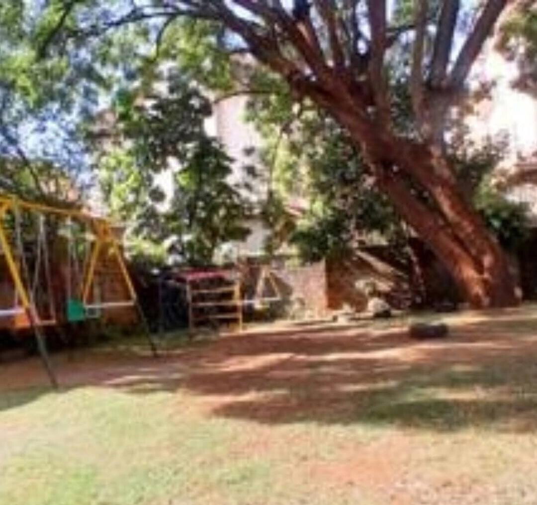 3BR Maisonette with Study & Private Garden - Kilimani