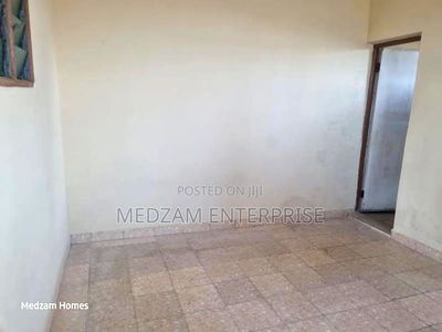 1bdrm Bedsitter in Leisure, Kongowea for rent - Image 6
