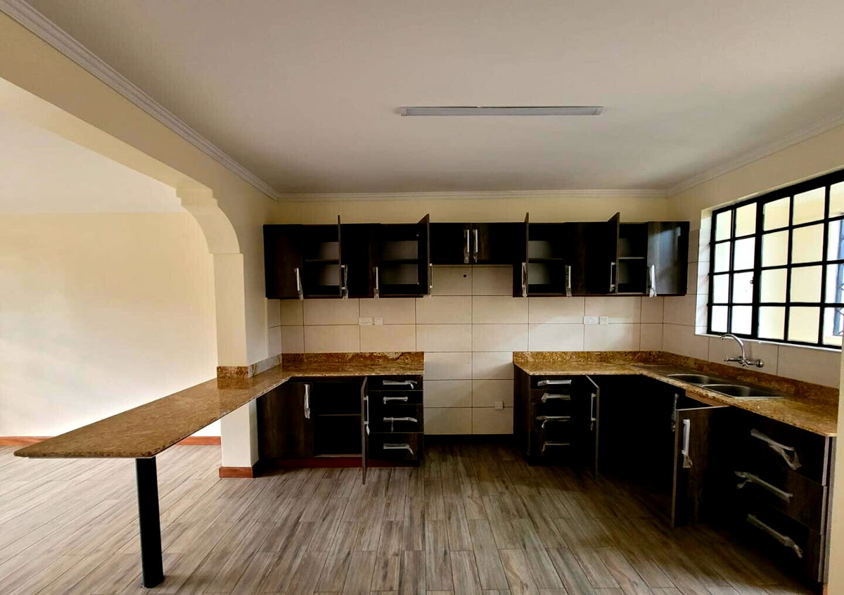 4BR All-Ensuite Townhouse with Study & DSQ - 500m off Thika Road
