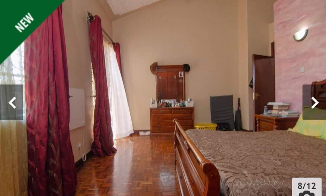 4BR Townhouse with DSQ & Sunken Lounge - Spring Valley
