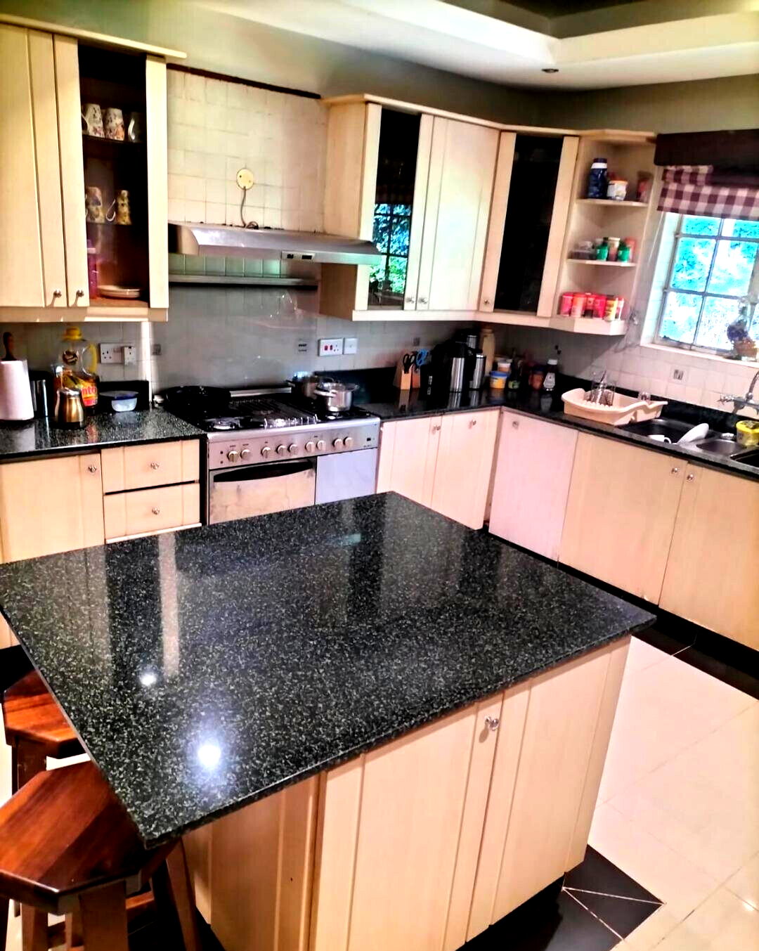 5BR Townhouse with Pool, Gym & Clubhouse – Lower Kabete