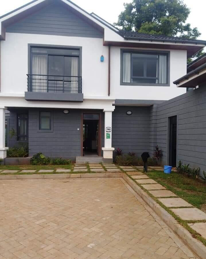 4BR All-Ensuite Townhouse with Pool & Borehole - Runda