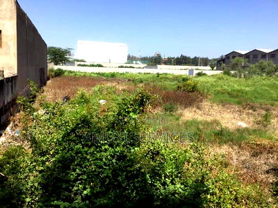 Athiriver: 1.3 Acres for Sale - Image 2