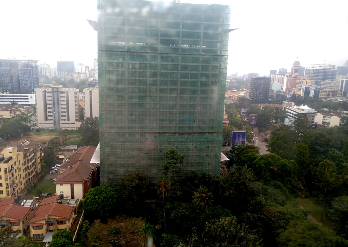 3BR Apartment with Pool, Gym & DSQ - Sunset Park, Westlands